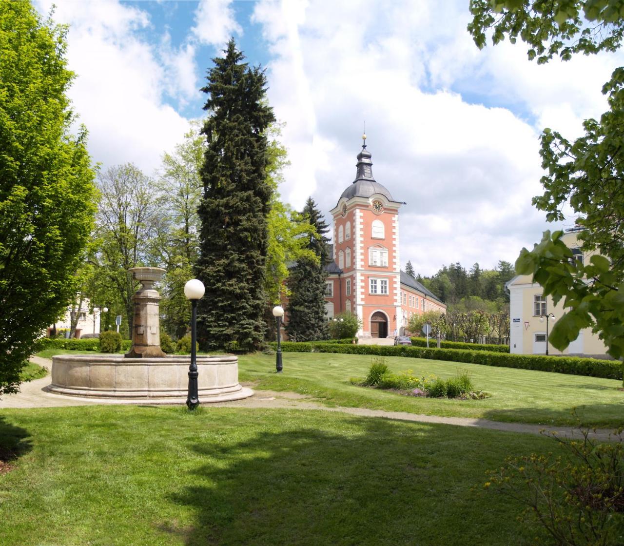 Hotel Berger Kamenice nad Lipou Exterior foto